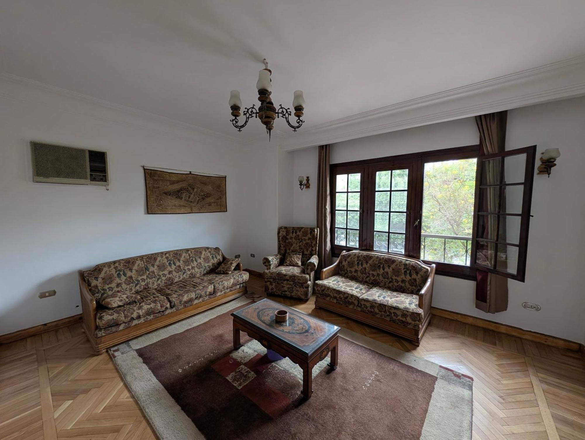 35 Apartment